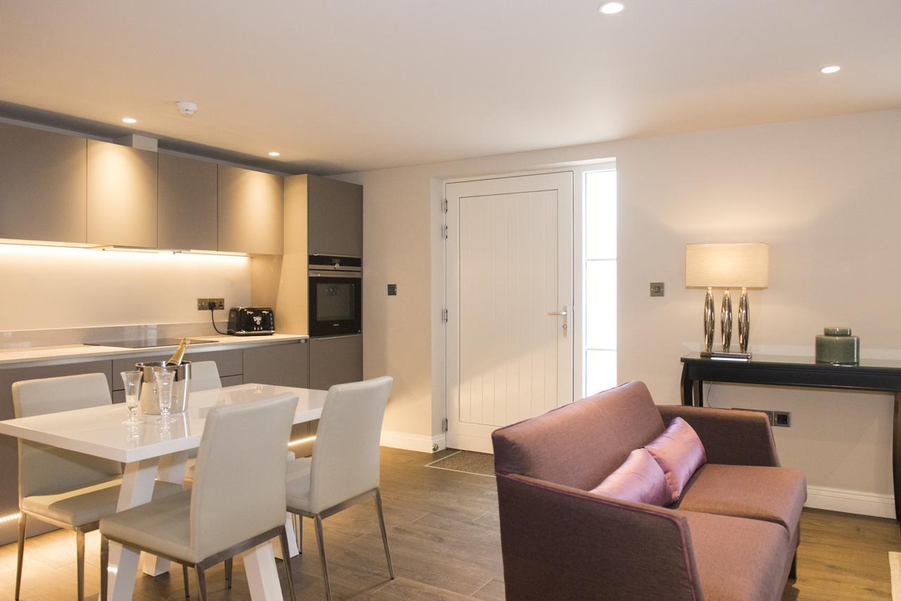 Roundthorn Country House & Luxury Apartments 彭里斯 外观 照片